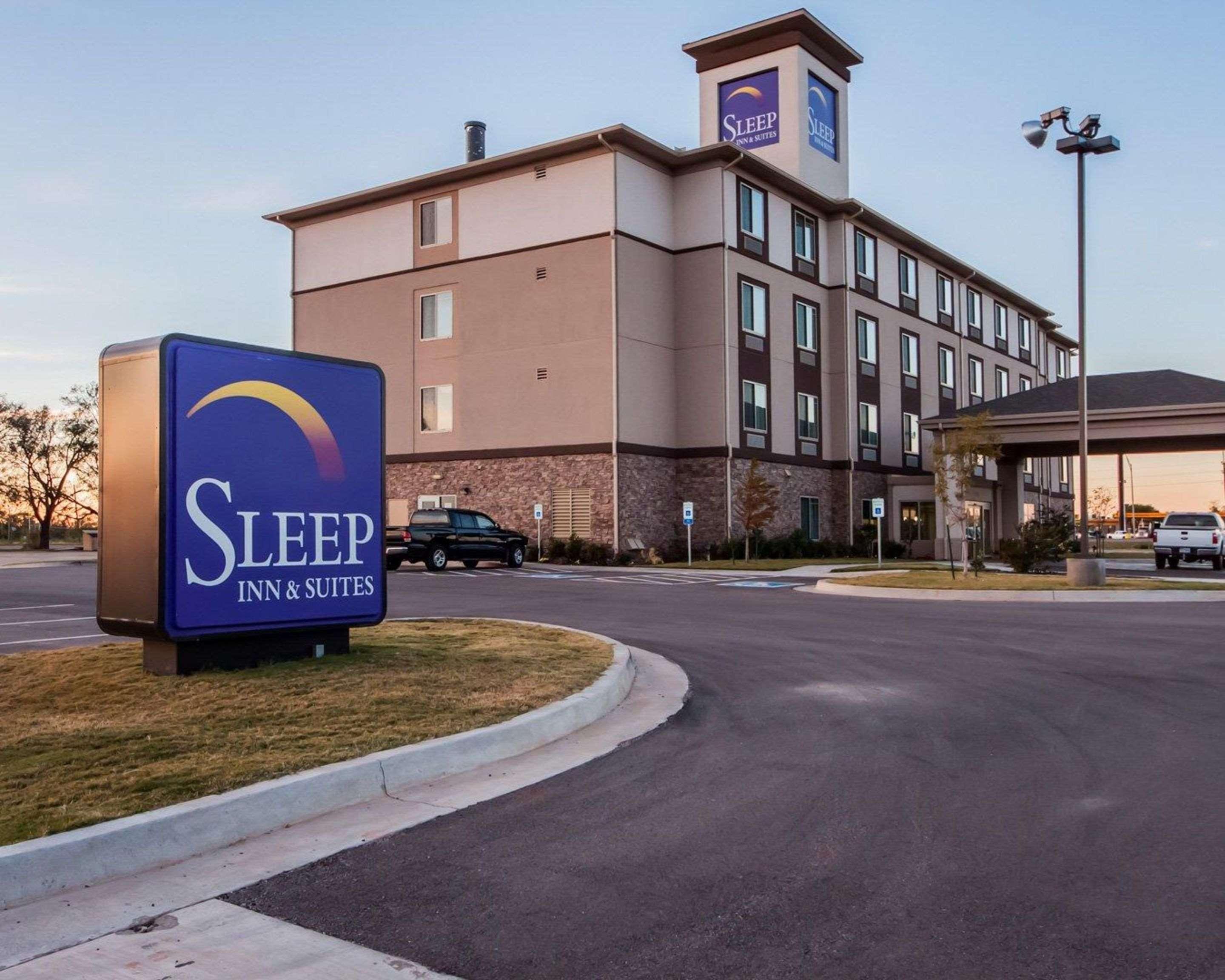 Sleep Inn & Suites Elk City Eksteriør billede